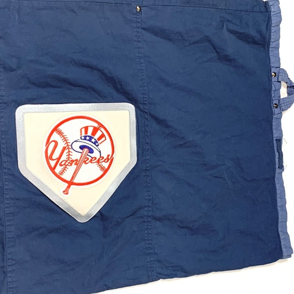 Pottery Barn Teen Yankees Baseball Sham Pillowcase - Picture 2 of 6